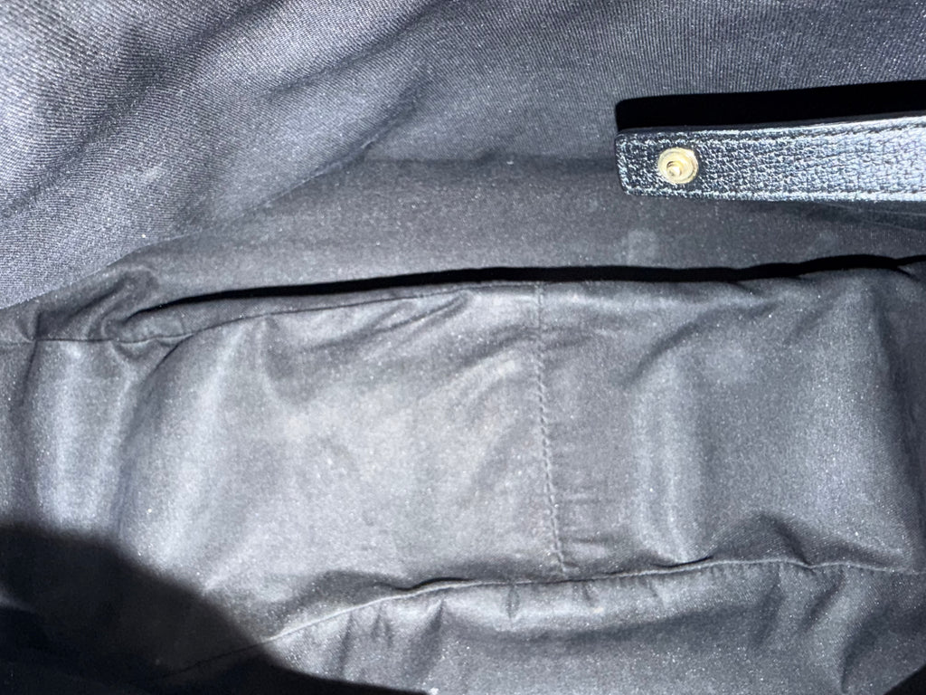 Gucci Abbey Tote Leather in Black