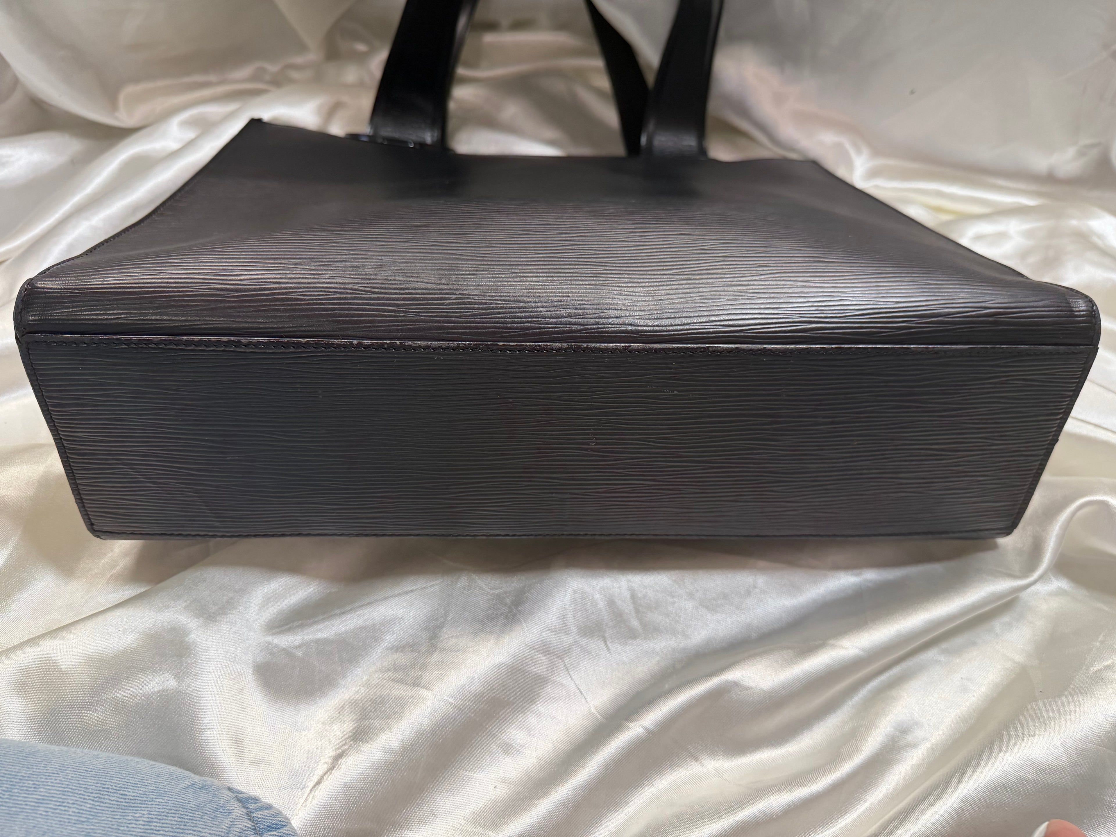 Louis Vuitton Epi Gemeaux Tote Shoulder