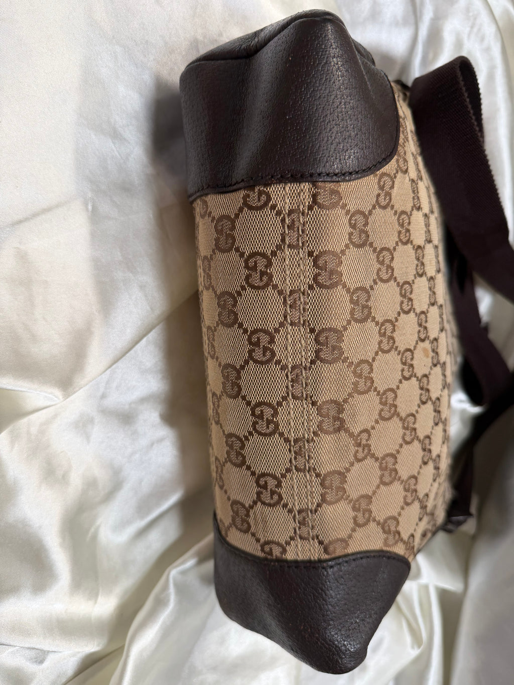 Gucci Monogram Canvas Messenger Joy Sling