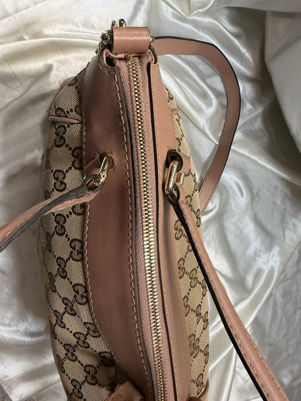Gucci Monogram Canvas Mayfair Crossbody Sling