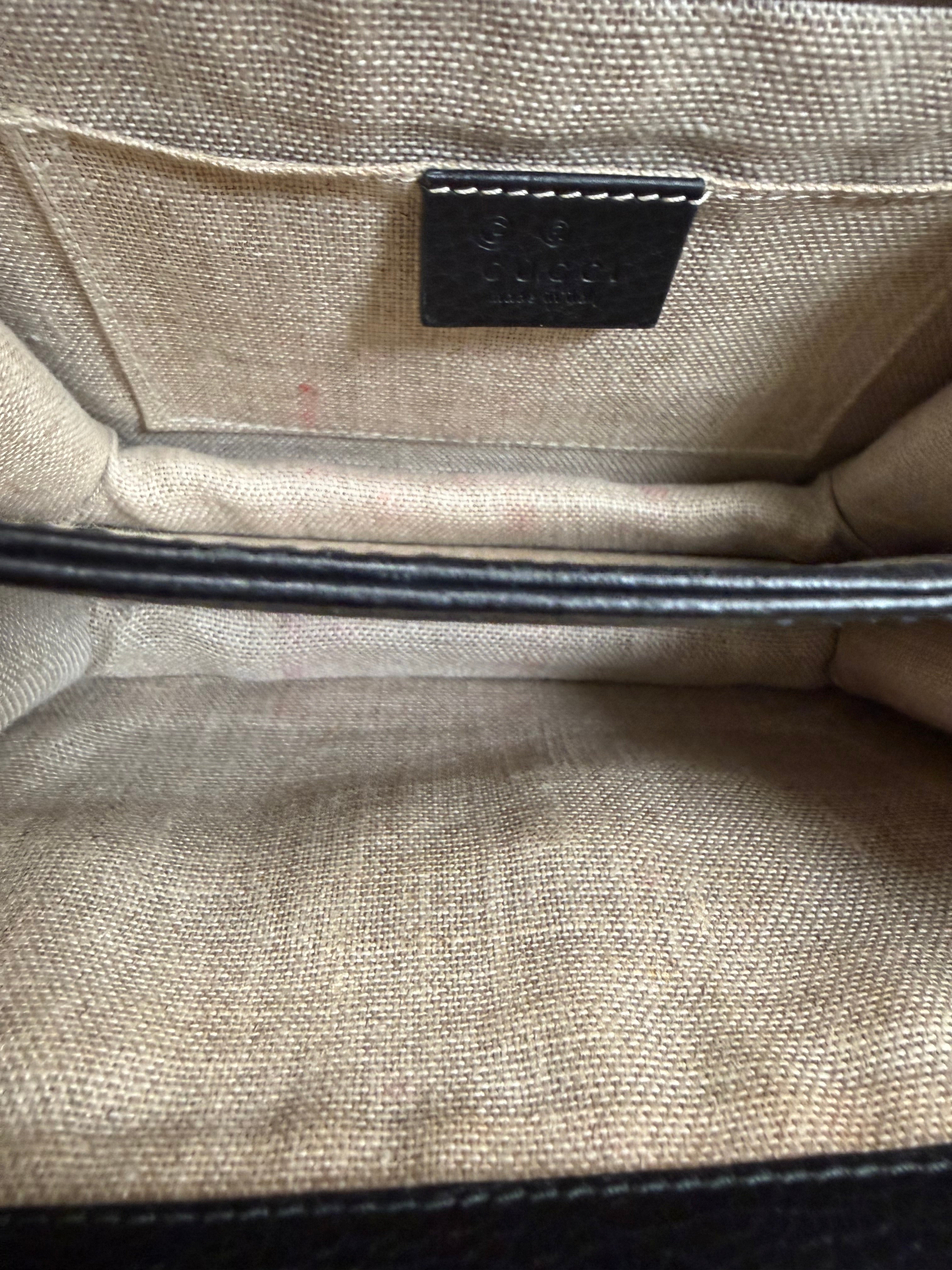 Gucci Pebbled Leather Dollar Interlocking Camera Crossbody Bag Sling
