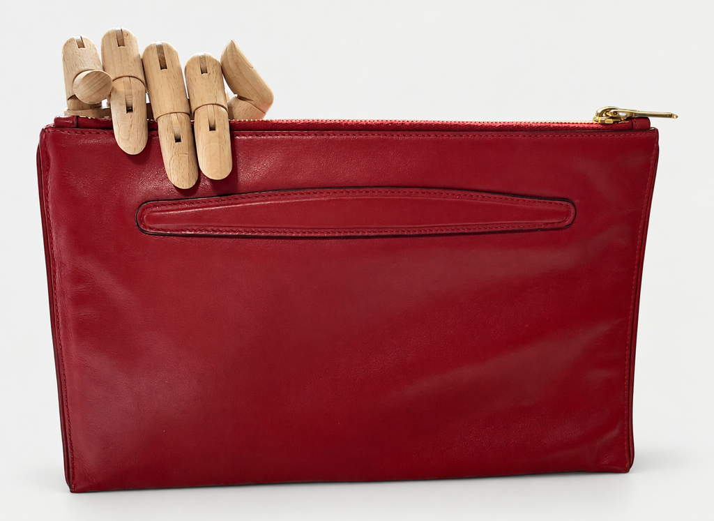 Miu Miu Clutch in Red