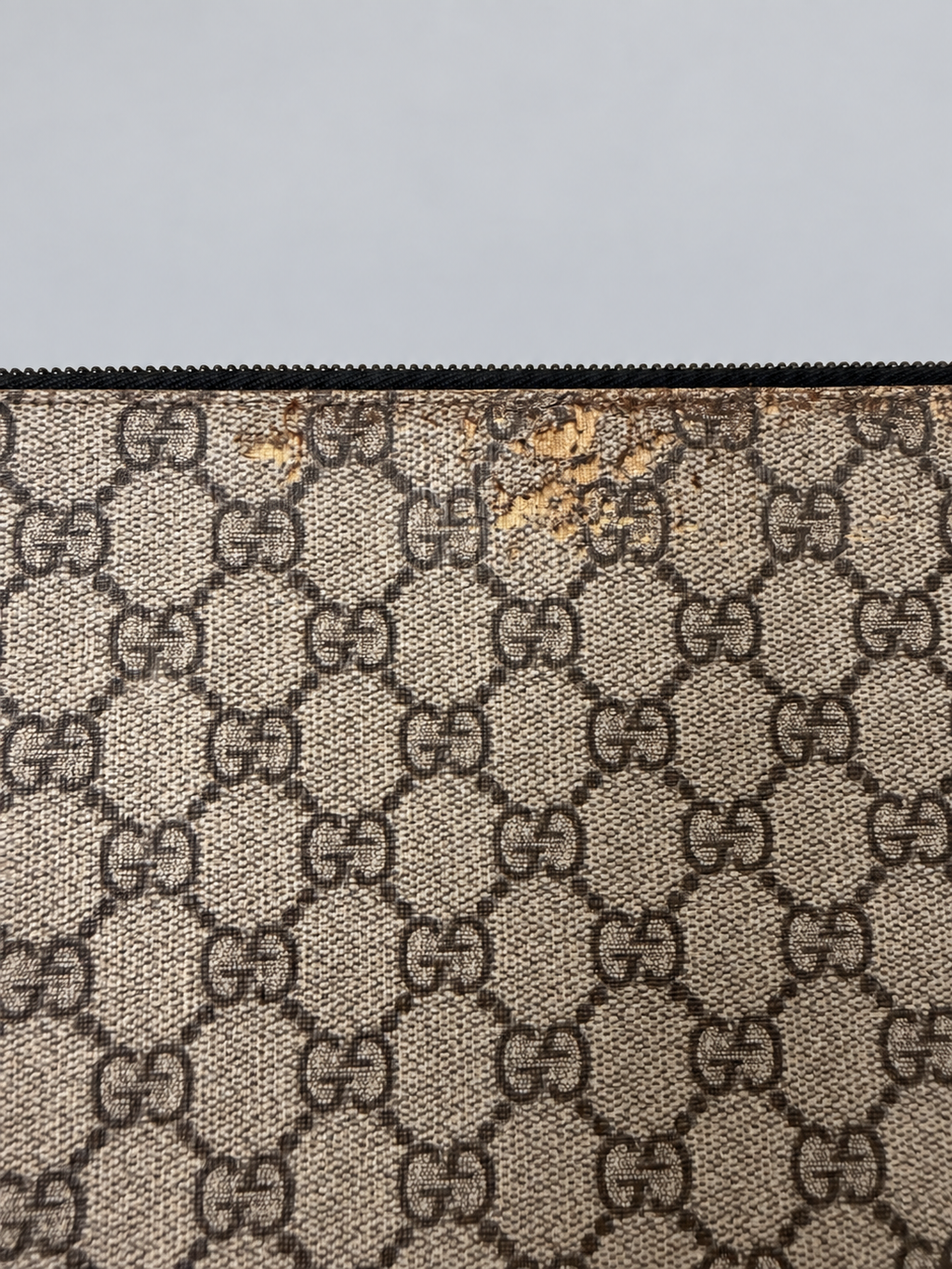 Gucci Monogram Supreme Slim Messenger Web Clutch