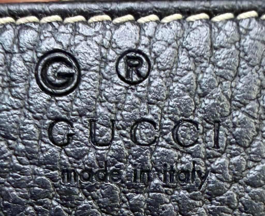Gucci Pebbled Leather Clutch Bag Bamboo Tassel