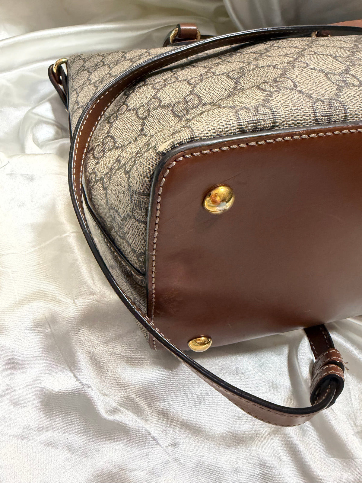 Gucci Supreme Linea Convertible Tote Sling