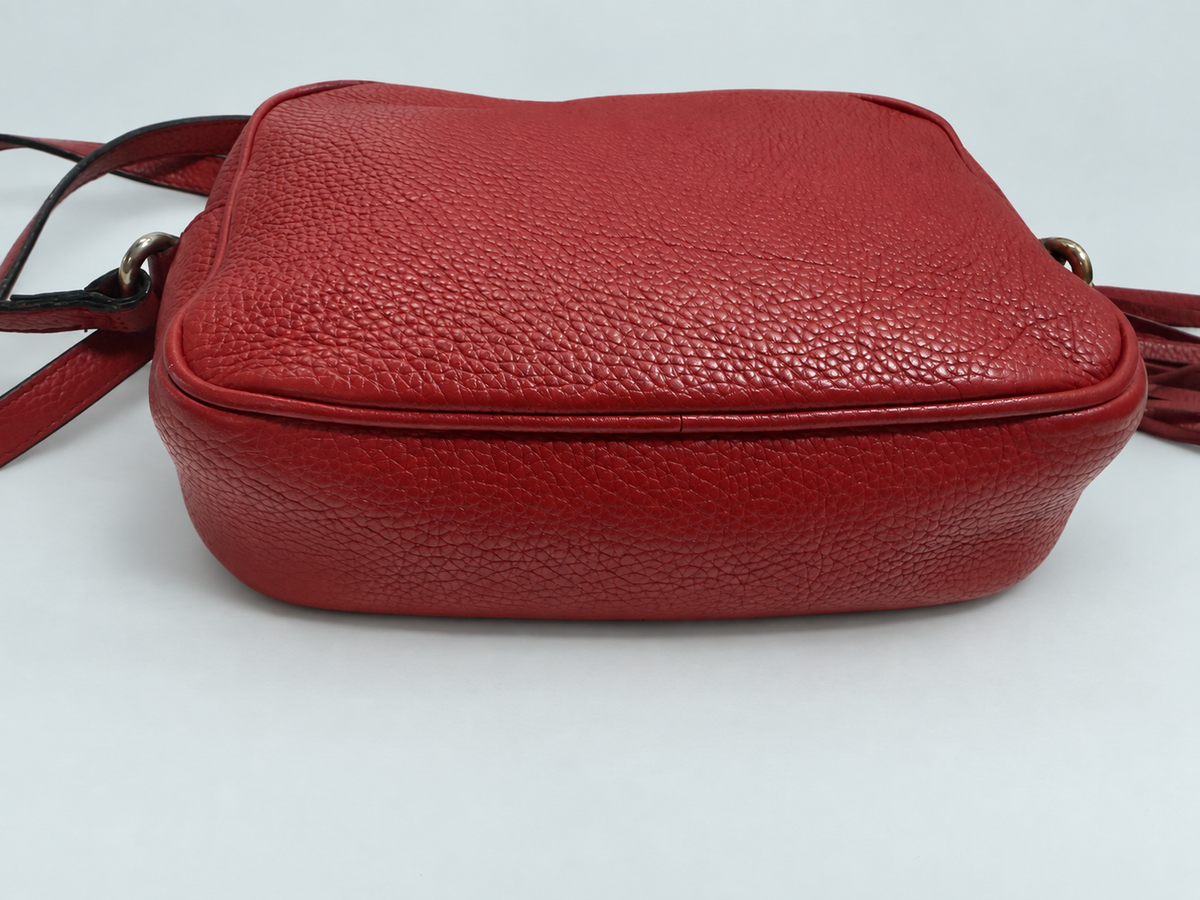 Gucci Pebbled Leather Soho Disco Small Camera Bag