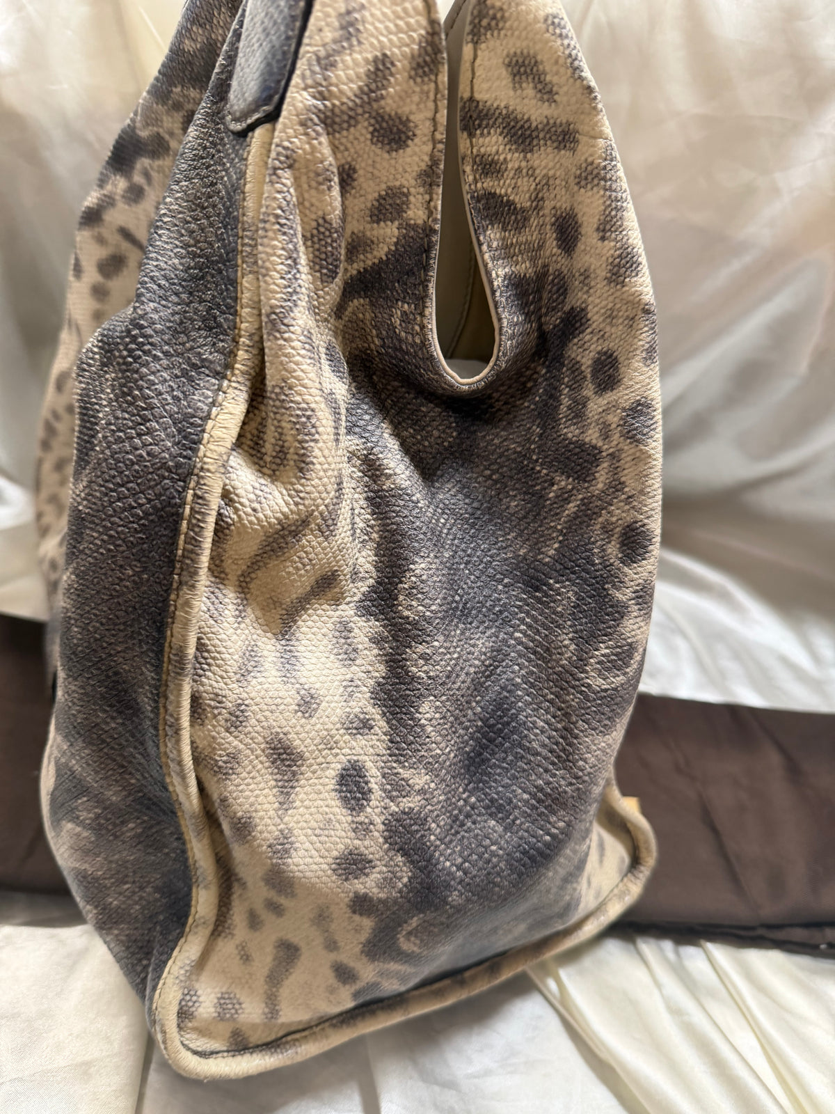 Gucci Animalier Karung Gray Tote Printed Shoulder Bag
