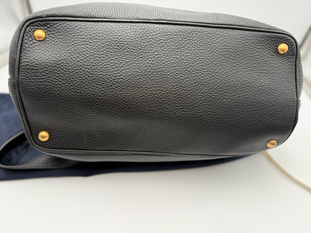 Prada Vitello Daino Pebbled Leather Convertible Shopper Tote Black