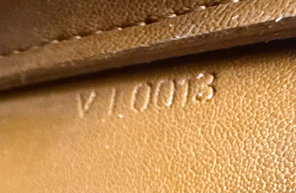 Louis Vuitton Lexington Pochette Monogram Vernis