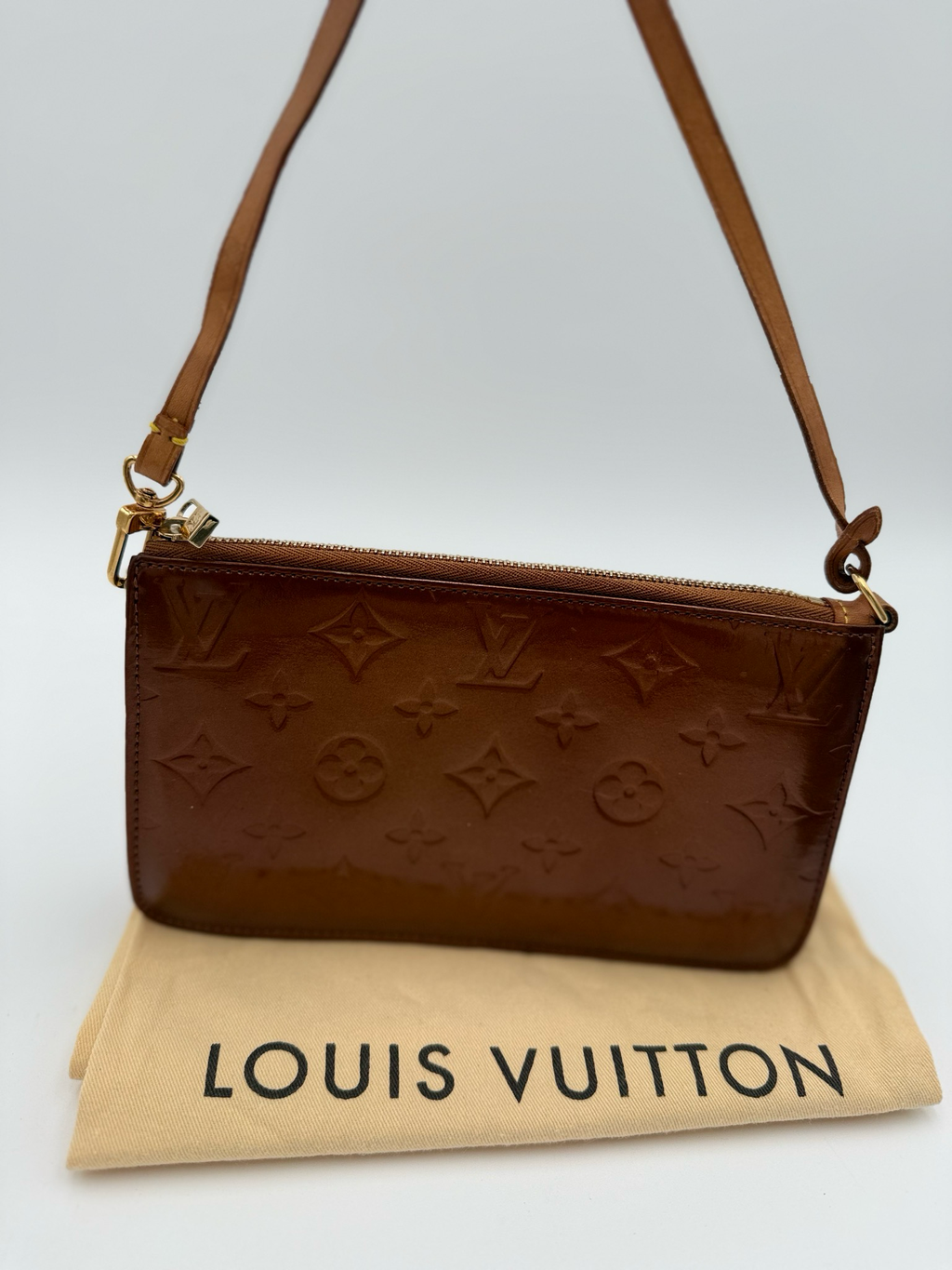 Louis Vuitton Lexington Pochette Monogram Vernis