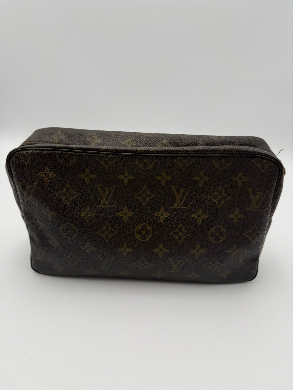 Louis Vuitton Monogram Trousse 28 Clutch Toiletry Pouch