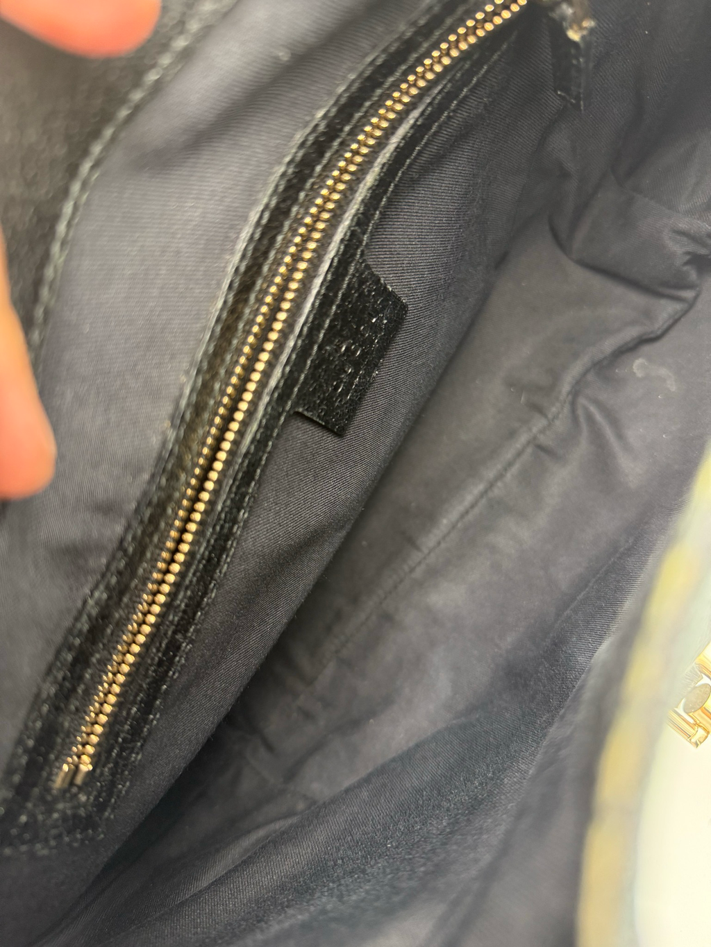 Gucci Vintage Hobo Monogram Jackie Piston Lock Shoulder