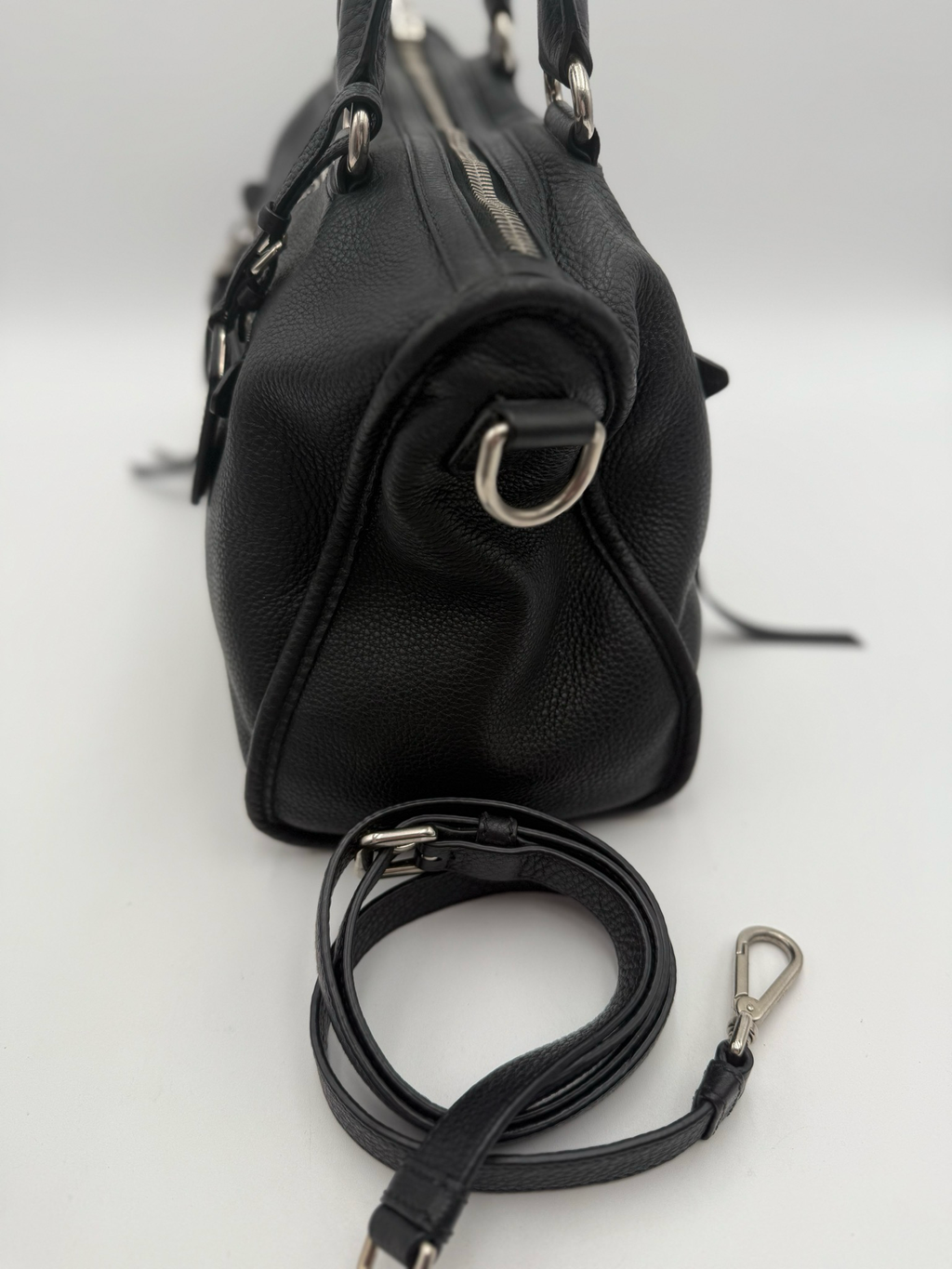 Prada Vitello Phenix Crossbody Messenger
