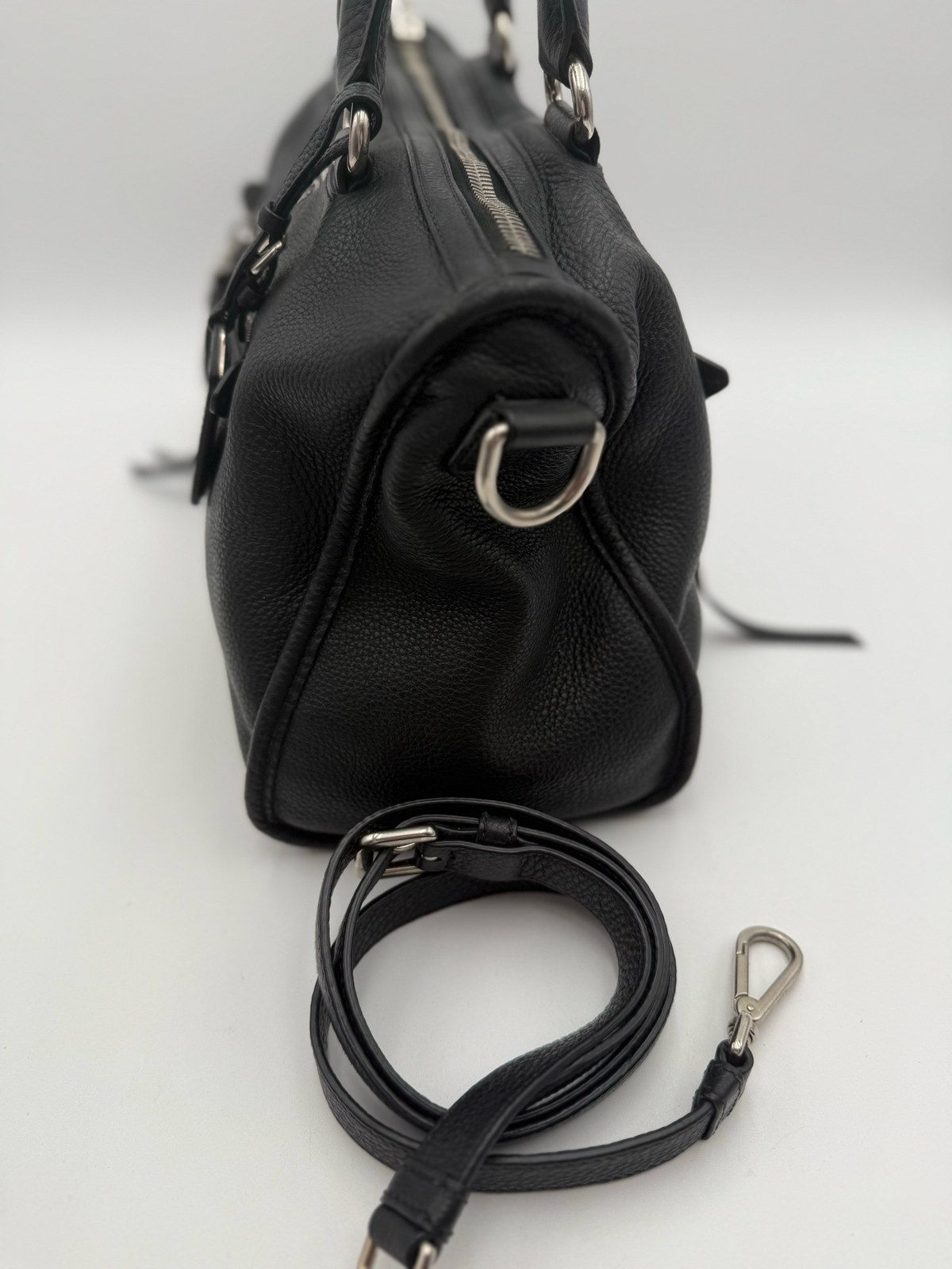 Prada Vitello Phenix Crossbody Messenger