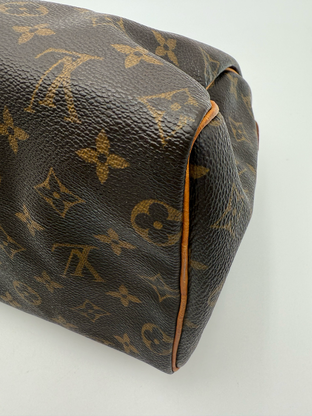 Louis Vuitton Monogram Speedy 25 Satchel Boston