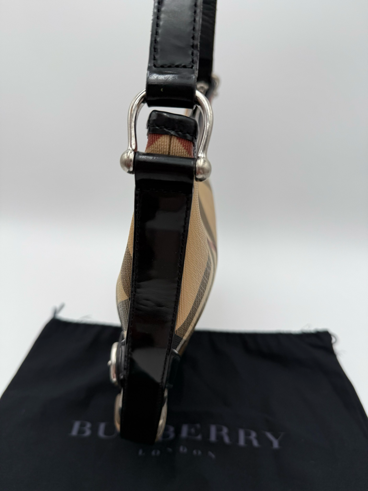 Burberry Hobo Shoulder Nova Check