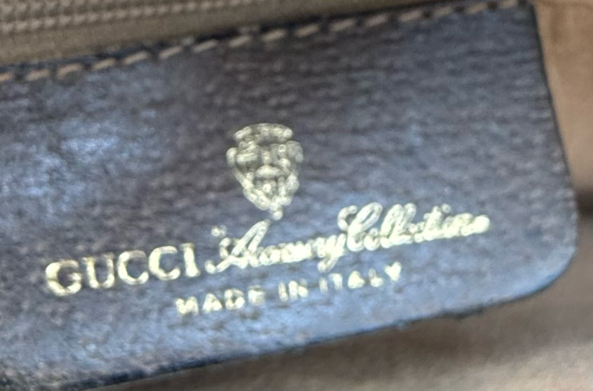 Gucci Supreme Plus Shoulder Vintage Web