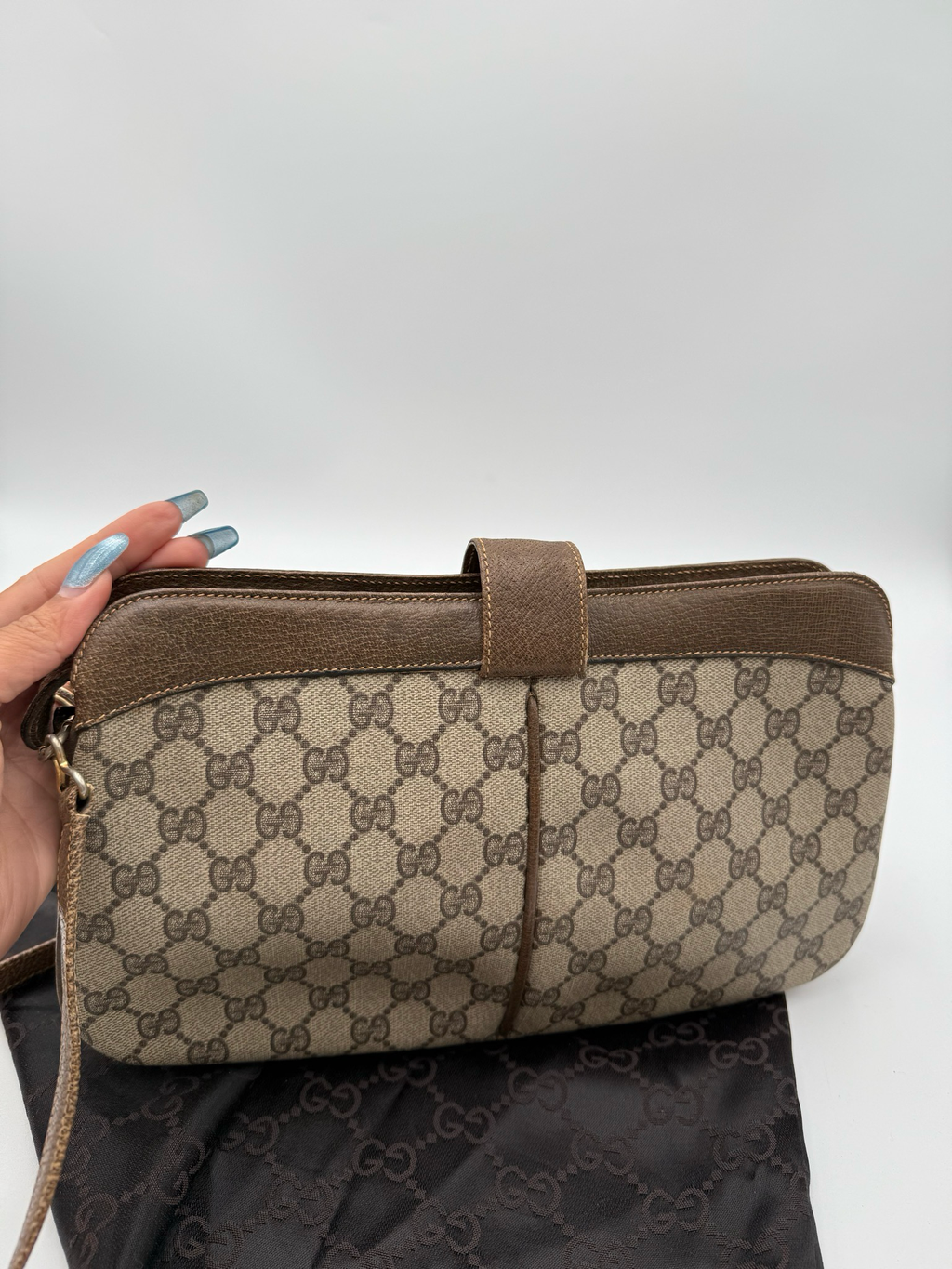 Gucci Supreme Plus Shoulder Vintage Web