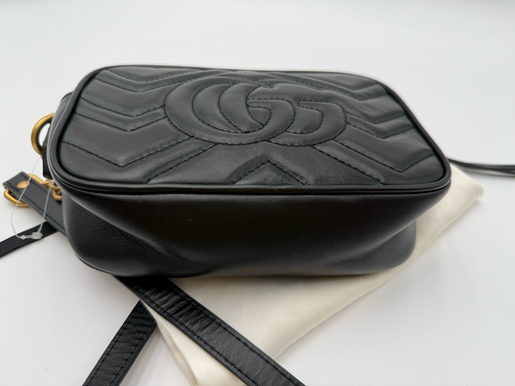 Gucci Marmont Black Messenger Matelasse Mini Camera Bag