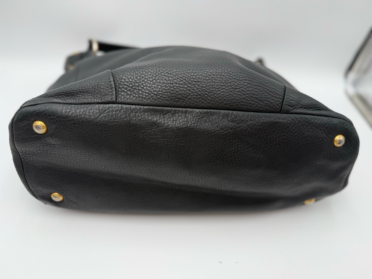 Prada Vitello Daino Hobo Shoulder Bag Black
