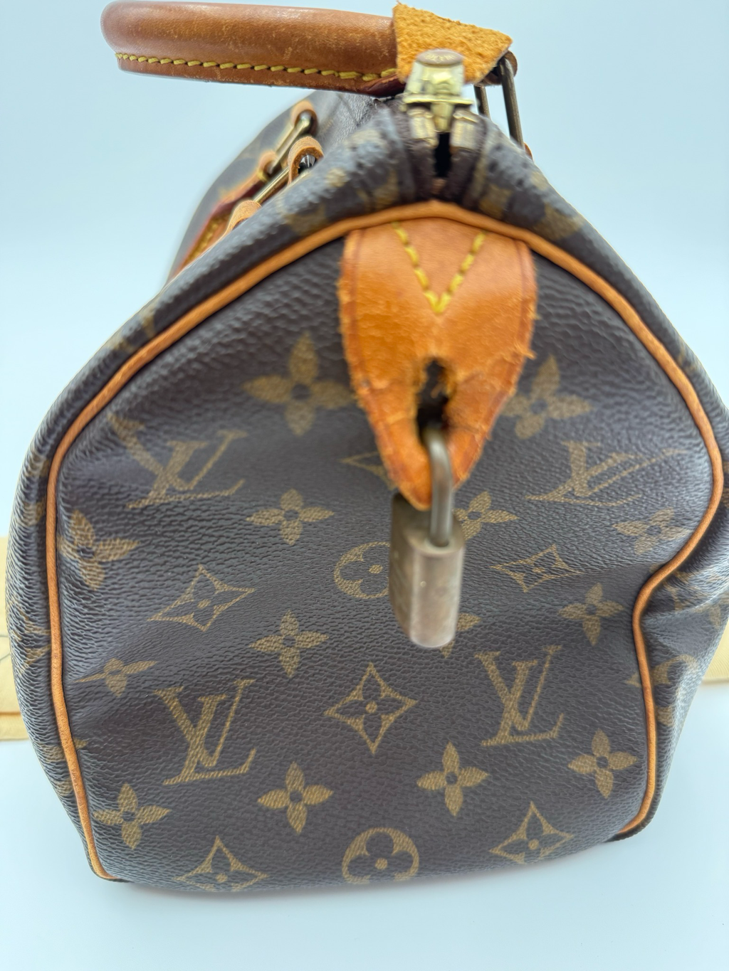 Louis Vuitton Monogram Speedy 25 Boston Satchel Top Handle