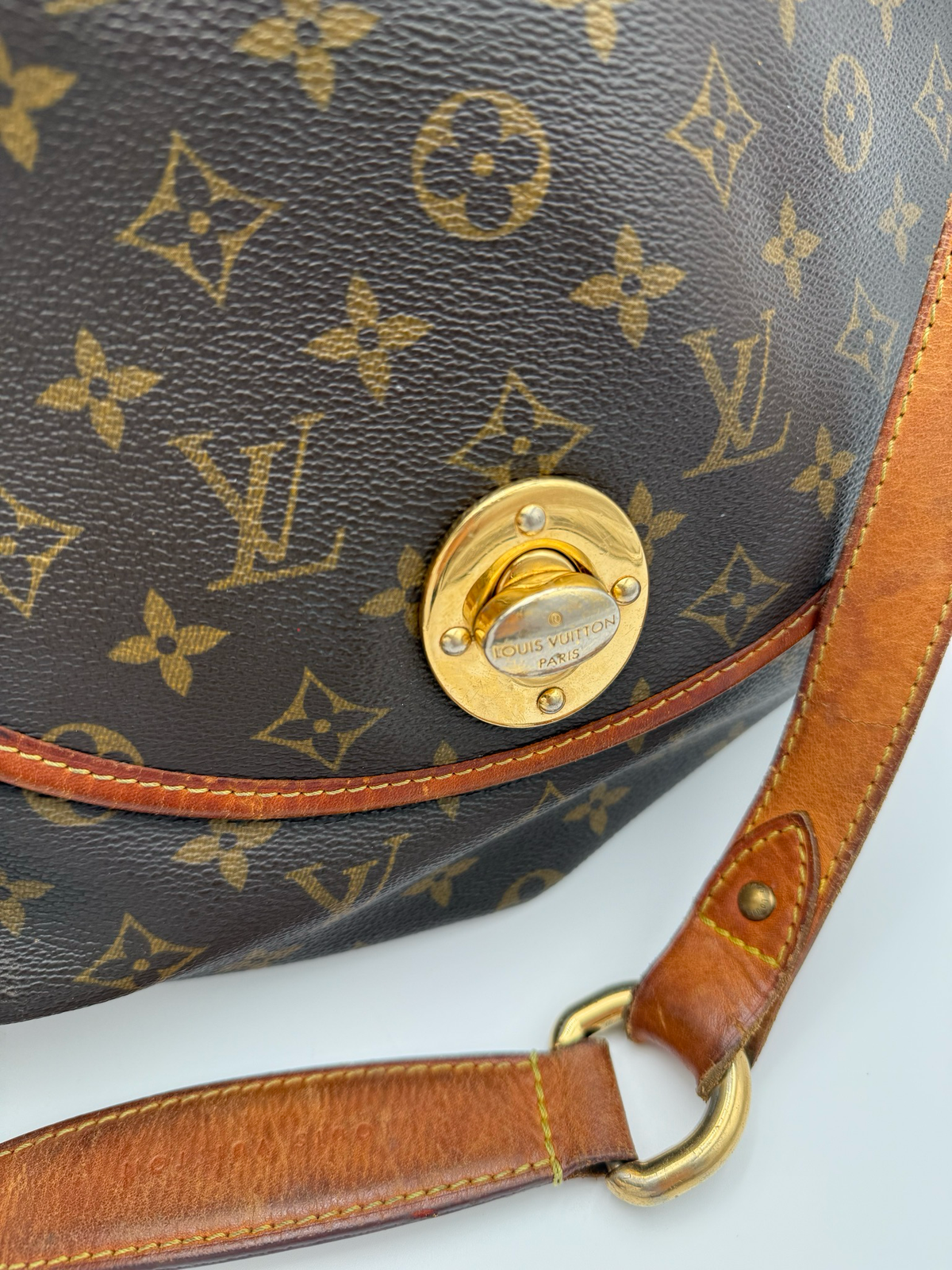 Louis Vuitton Monogram Tulum GM