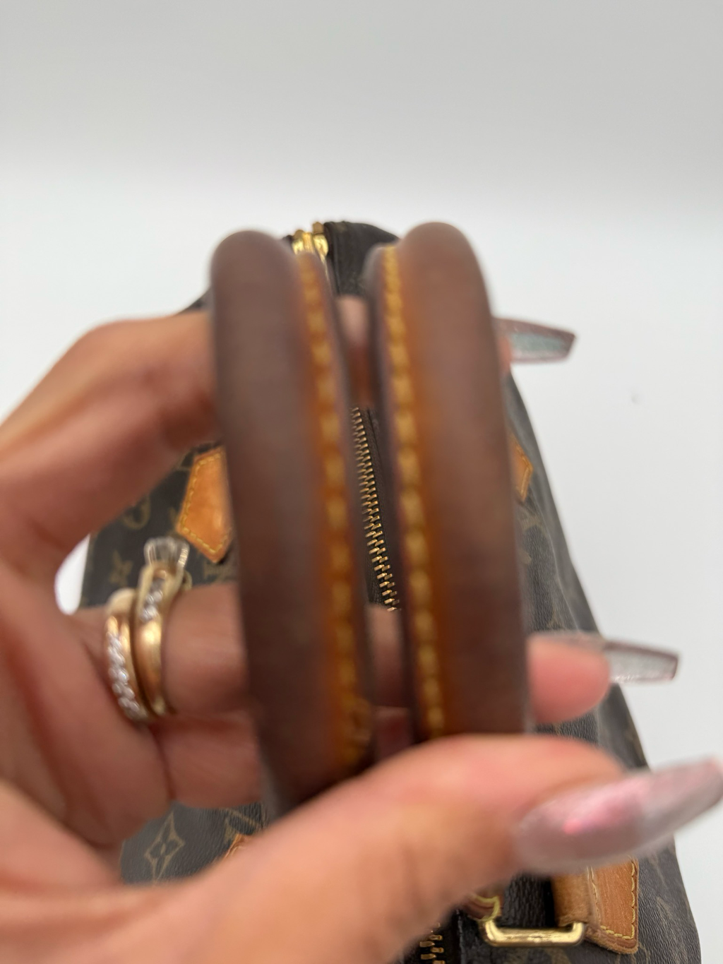 Louis Vuitton Monogram Speedy 30
