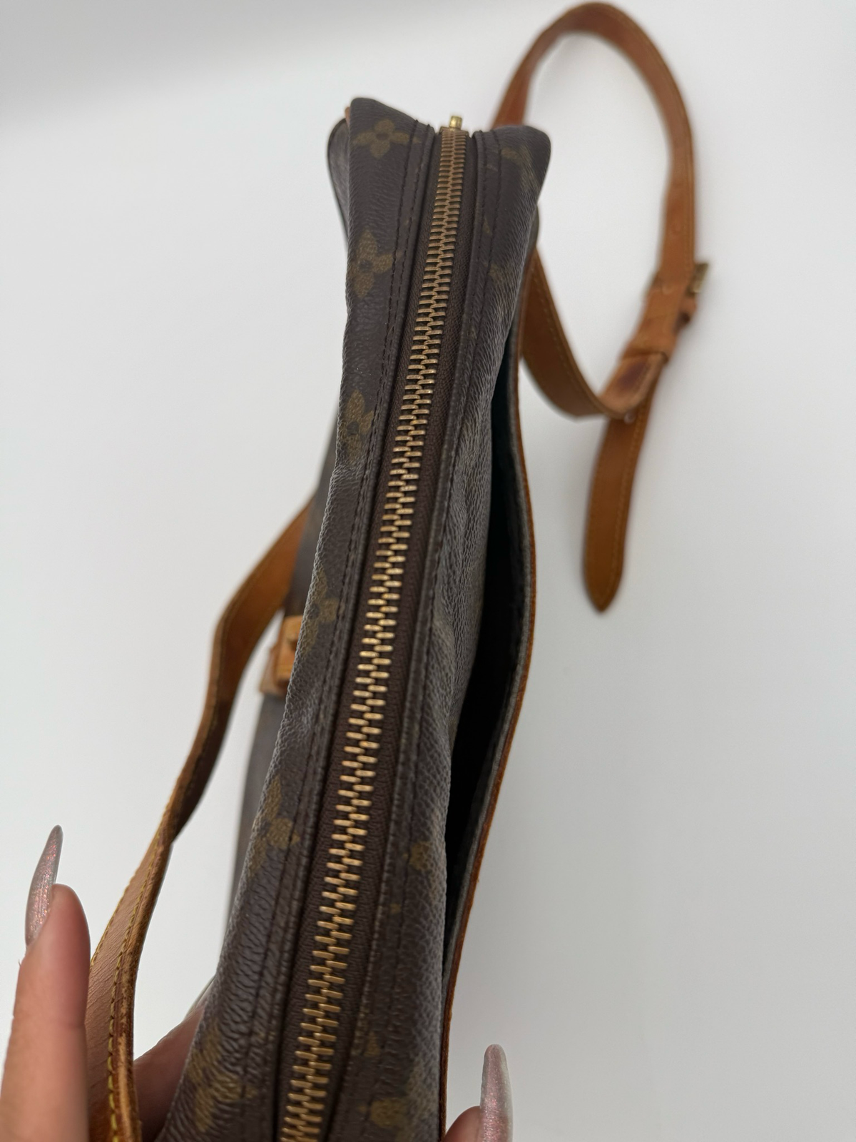 Louis Vuitton Monogram Jeune Fille