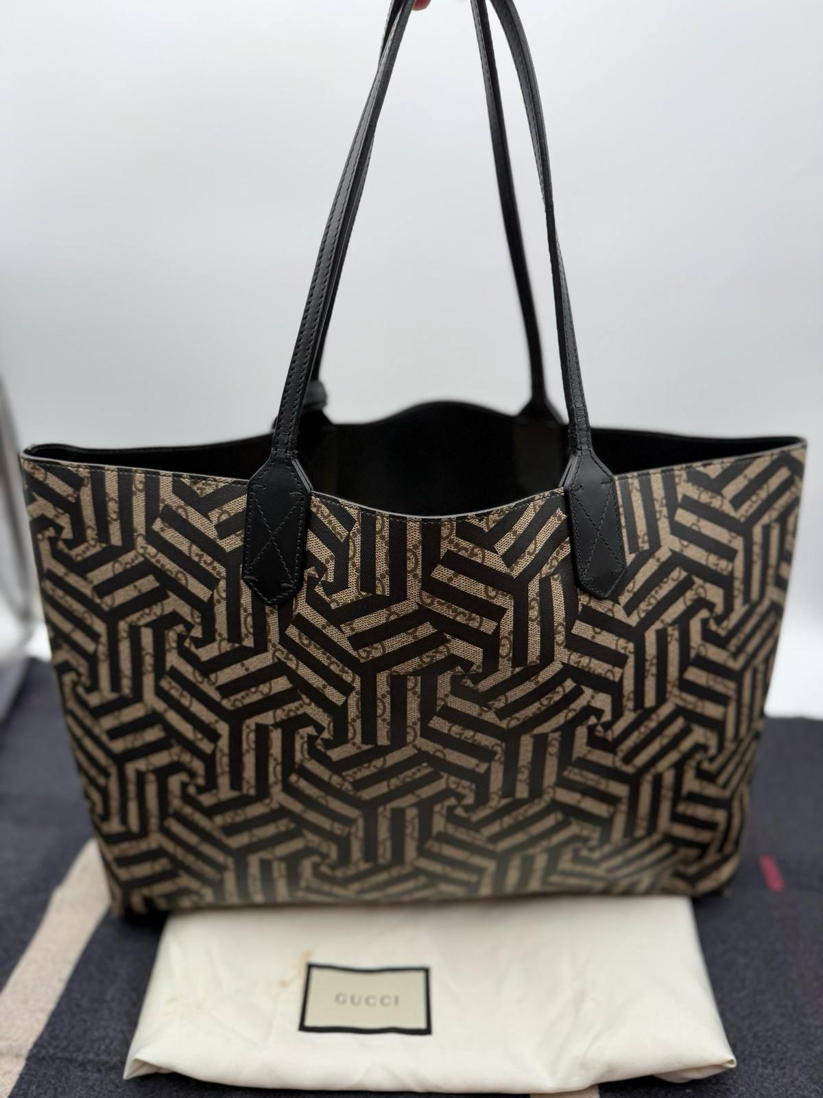Gucci Supreme Canvas Caleido Medium Tote Shoulder