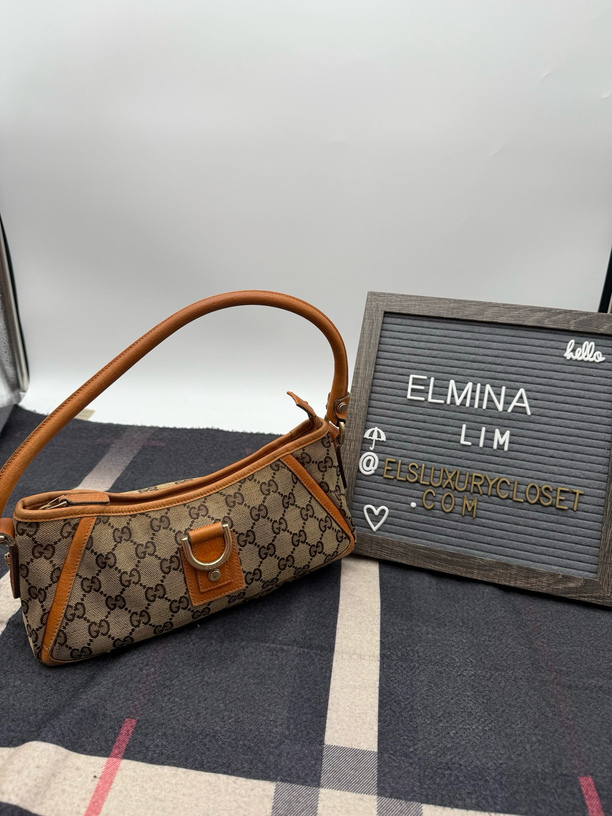 Gucci Abbey Pochette Hobo Shoulder Bag Zipper