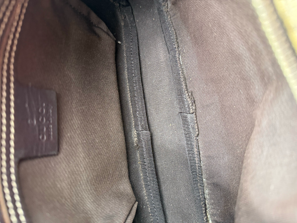 Gucci Monogram Supreme Plus Camera Bag Messenger Sling