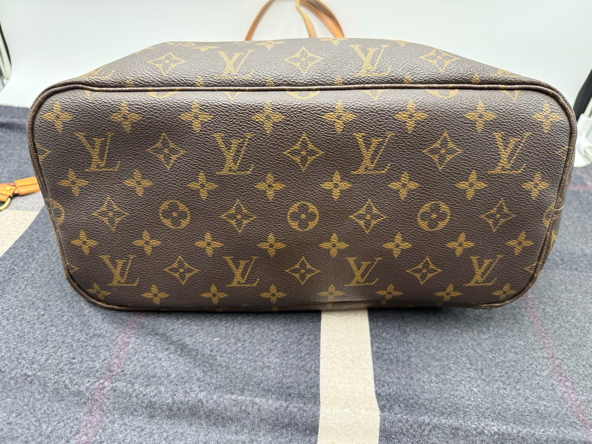 Louis Vuitton Neverfull Monogram MM Tote Shoulder Bag