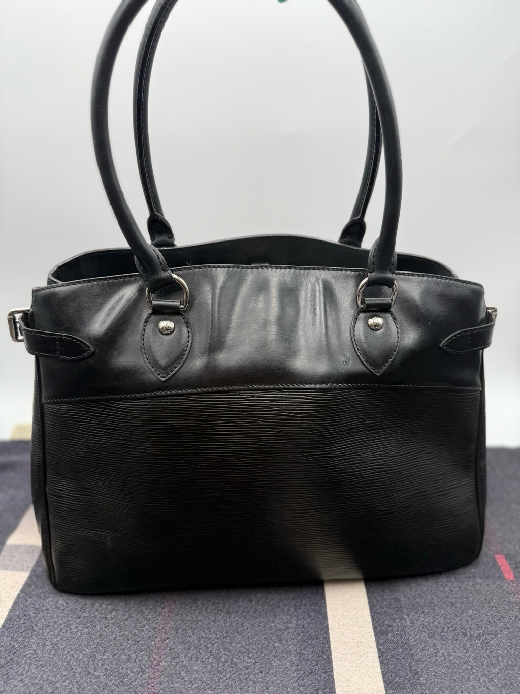 Louis Vuitton Epi Passy GM Tote