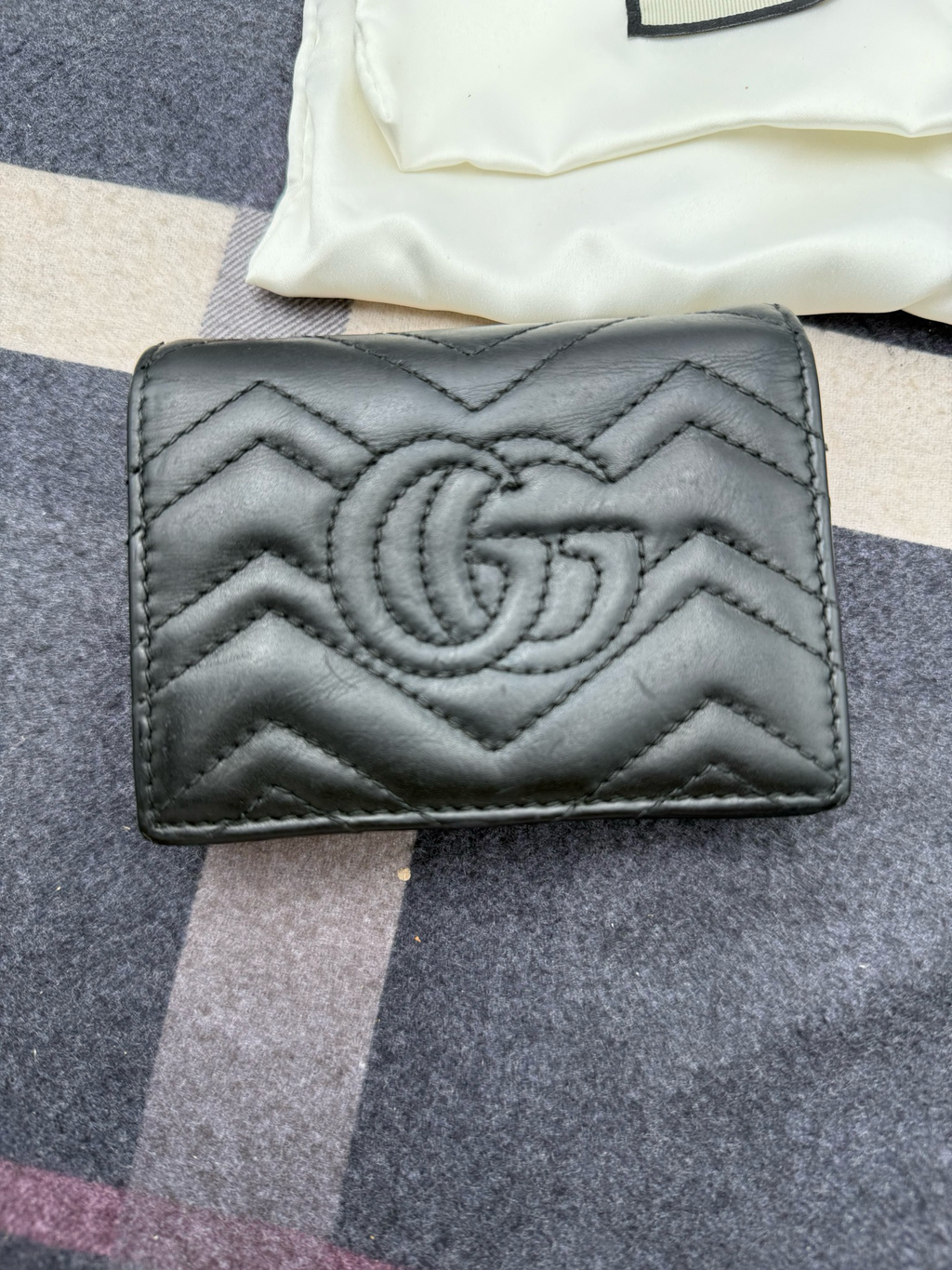 Gucci Marmont Black Bi-Fold Flap Card Wallet