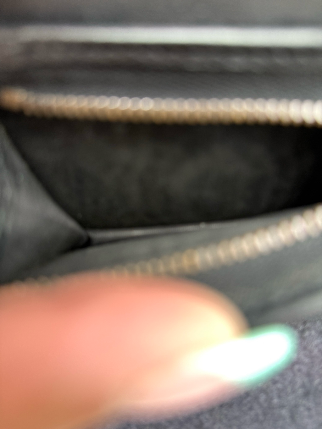 Gucci Marmont Black Bi-Fold Flap Card Wallet