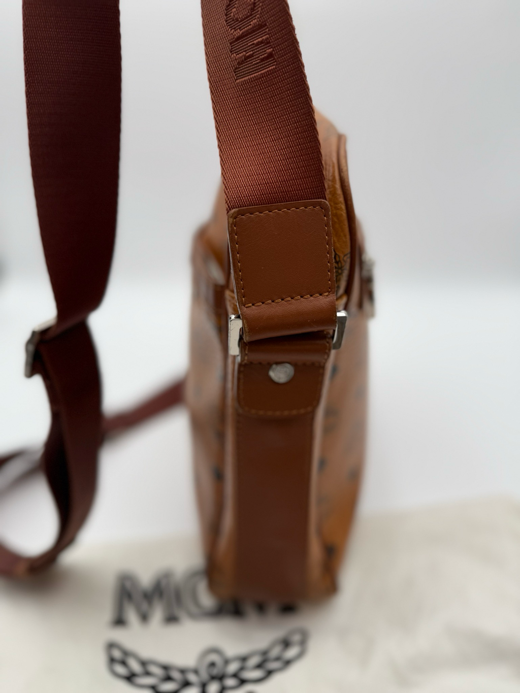 Mcm Visetos Cognac Camera Bag Messenger Crossbody Sling