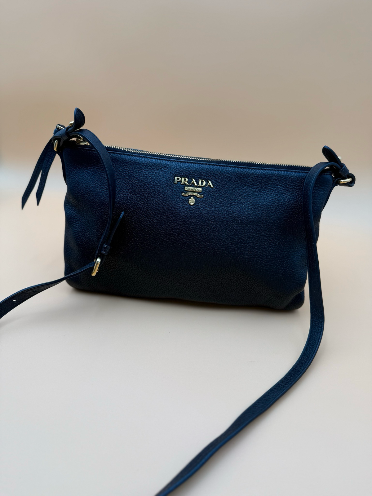 Prada Vitello Daino Flat Zipper Crossbody Messenger Black