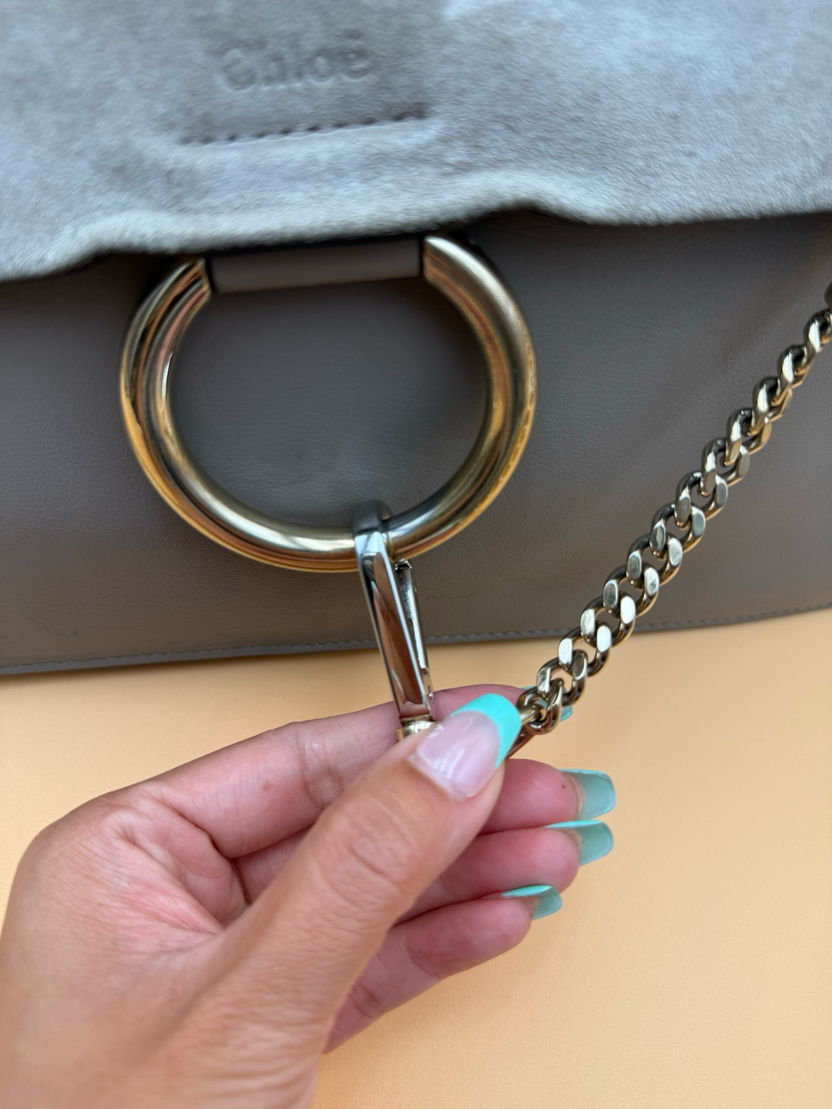 Chloe Faye Crossbody Messenger