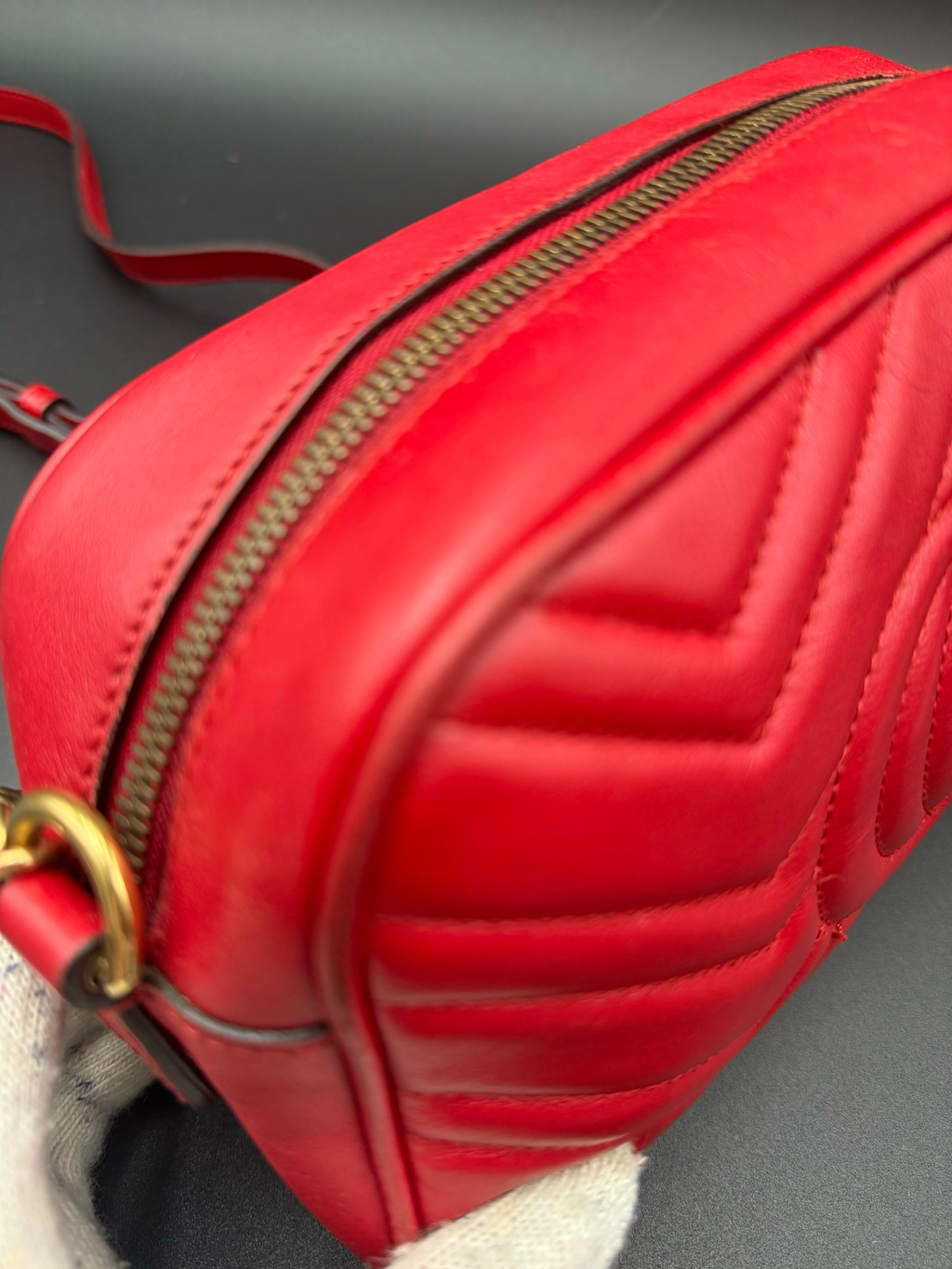 Gucci Chevron Calfskin Marmont Crossbody Small Messenger Hibiscus Red