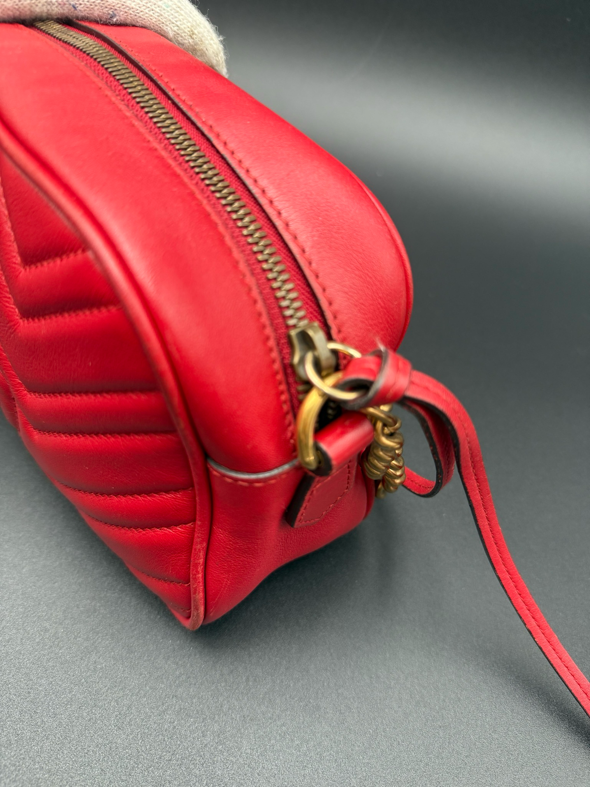 Gucci Chevron Calfskin Marmont Crossbody Small Messenger Hibiscus Red
