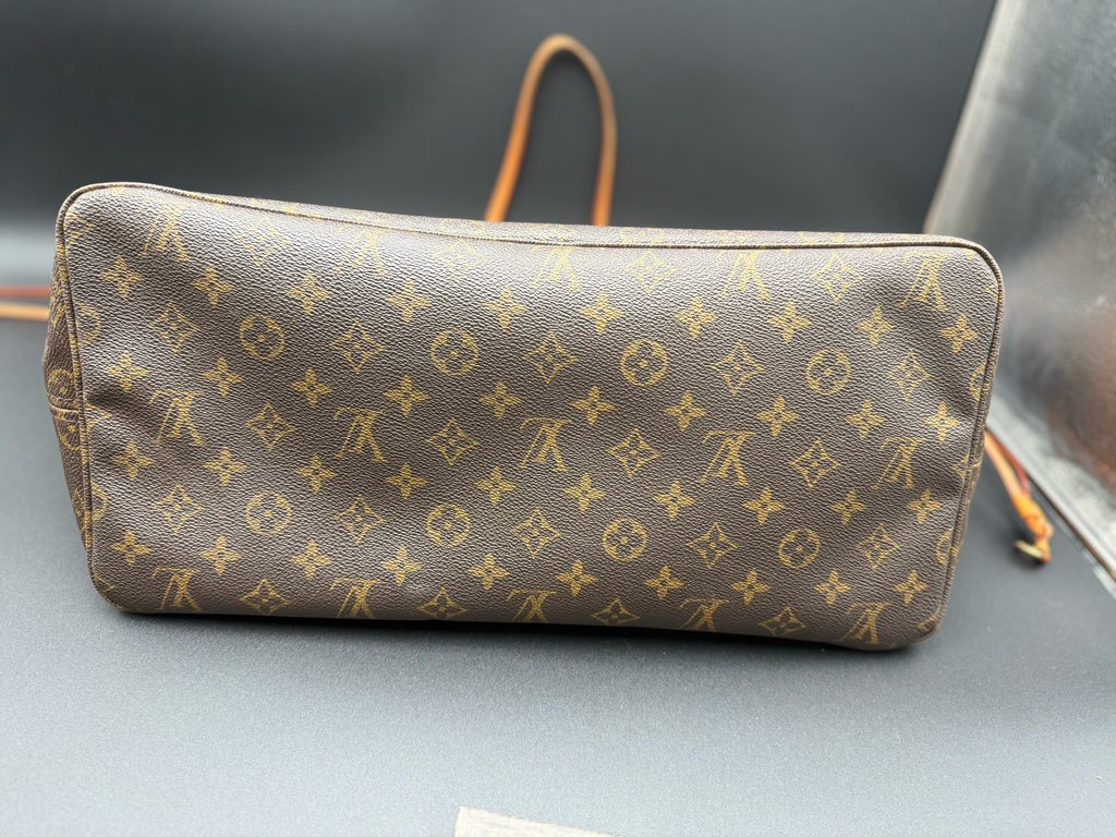 Louis Vuitton Monogram Neverfull GM Tote Shoulder Bag