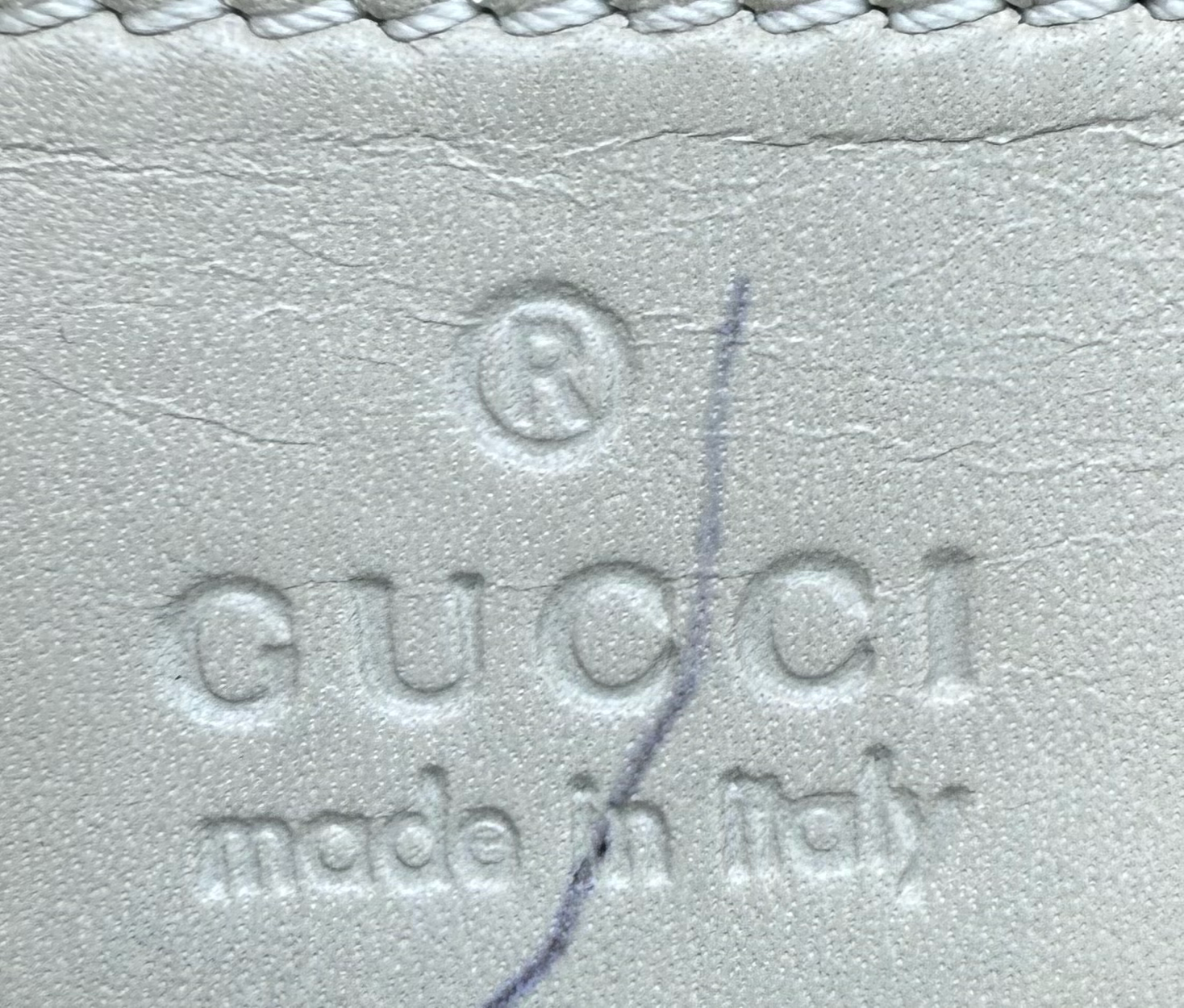 Gucci Monogram Lovely Tote Zipper