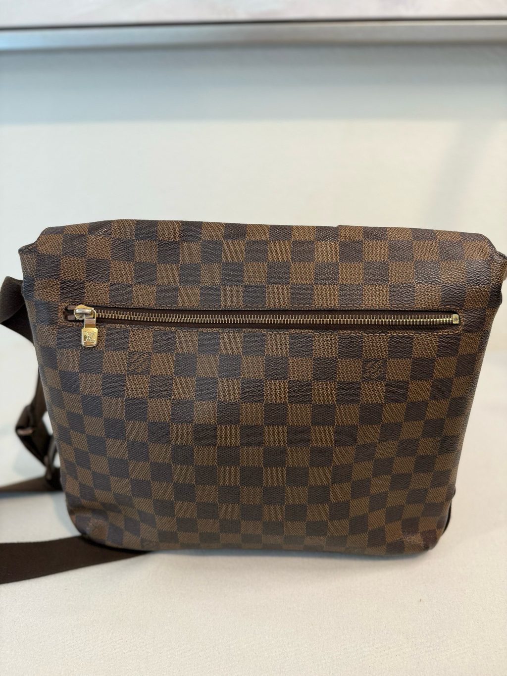 Louis Vuitton Messenger Damier Ebene Brooklyn Mm Crossbody Sling