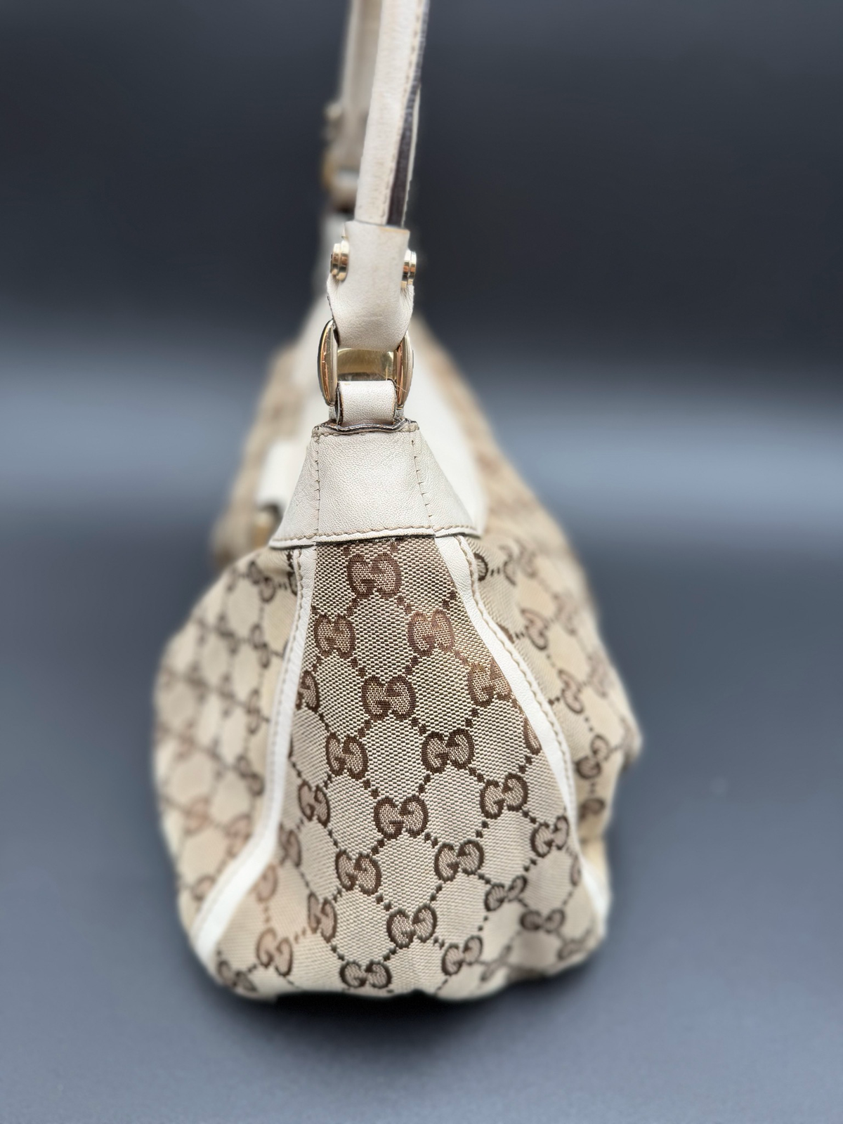 Gucci Abbey Hobo Canvas D-Ring Shoulder