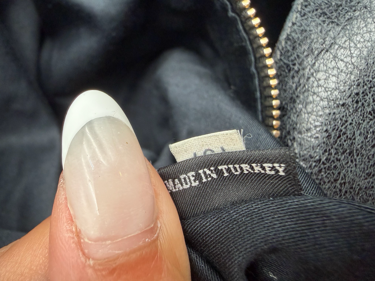 Miumiu Vitello Lux Bow Crossbody Messenger Bag