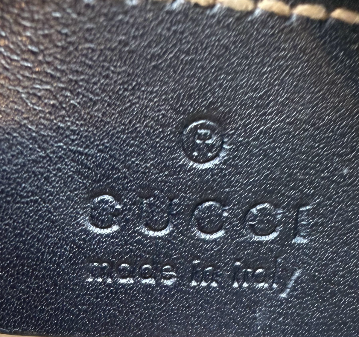 Gucci Flat Messenger Supreme Crossbody Sling