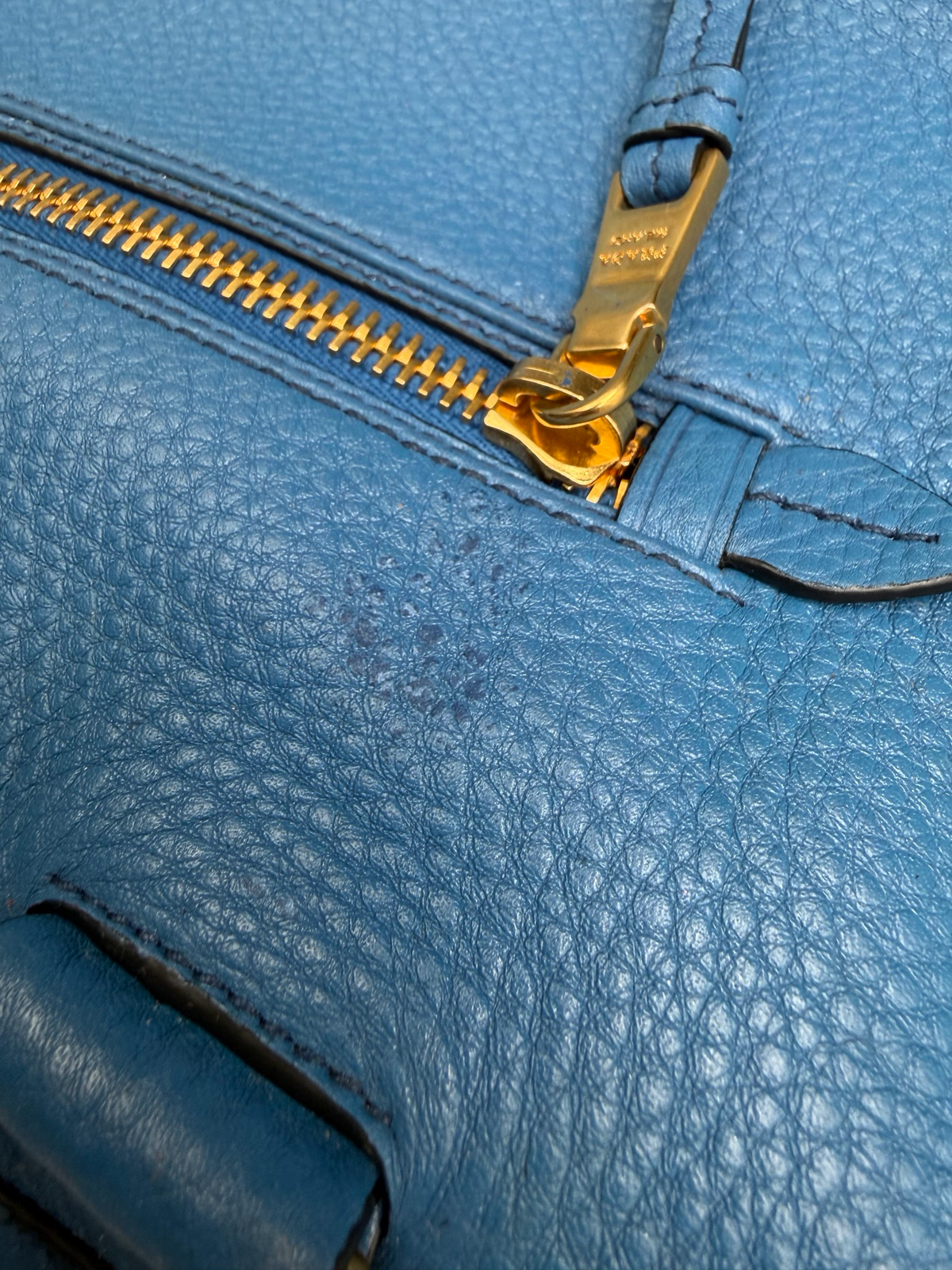 Prada Vitello Daino Crossbody Messenger Sling Cobalto