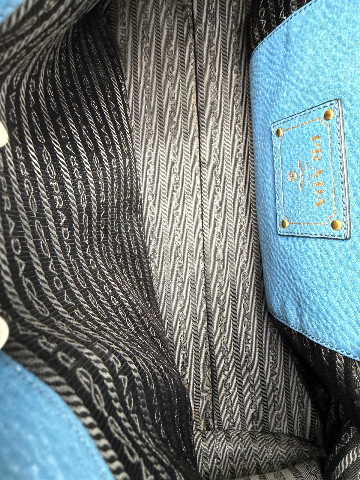 Prada Vitello Daino Crossbody Messenger Sling Cobalto