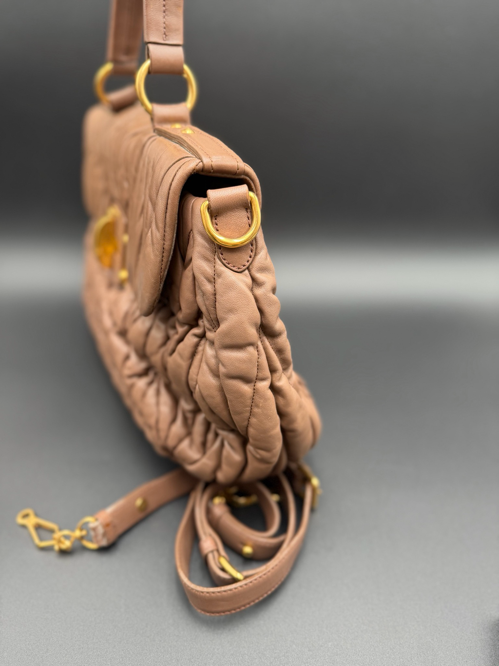 Miu miu Matelasse Borsa Top Handle Crossbody Messenger