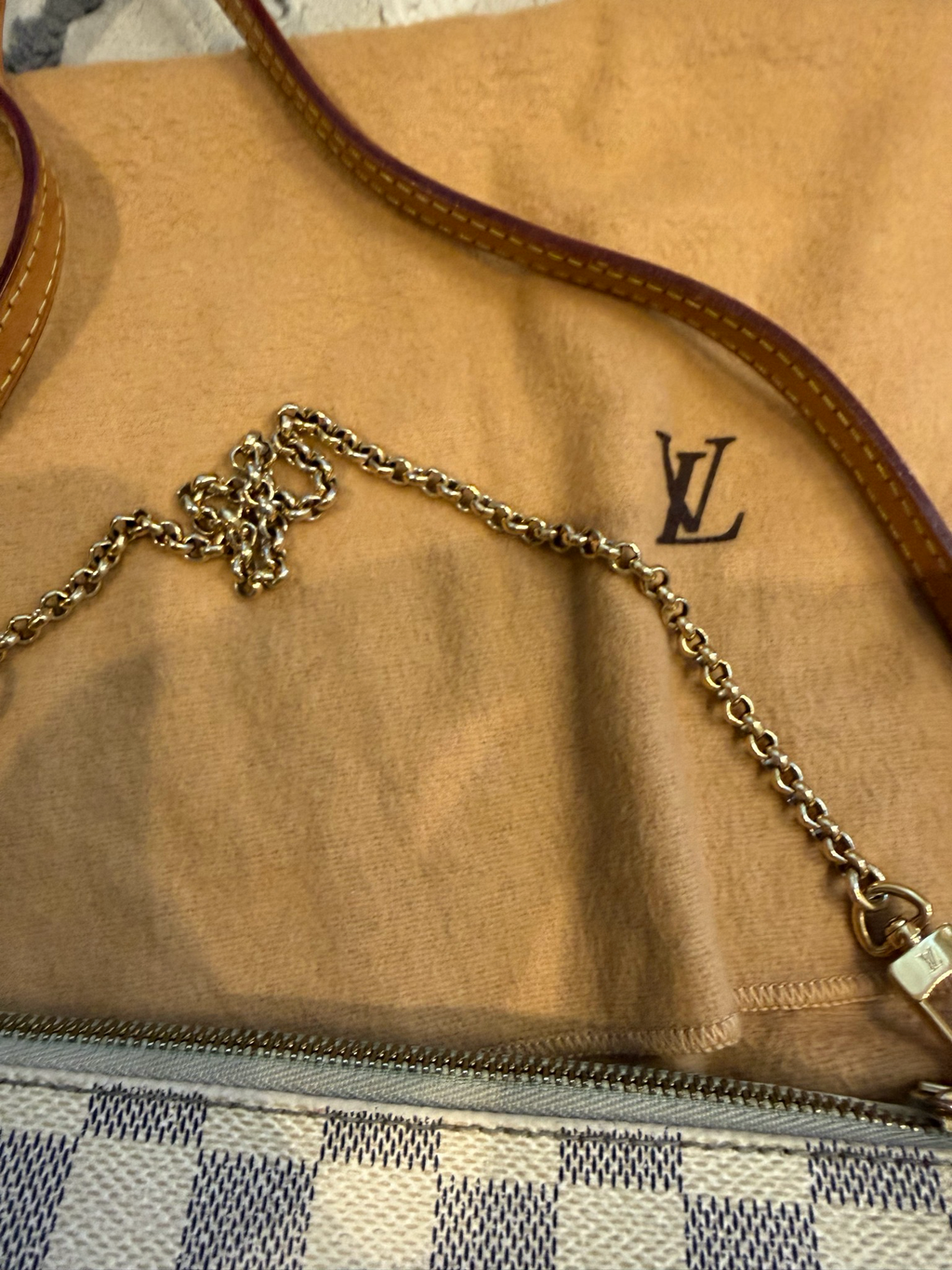 Louis Vuitton Damier Azur Eva Clutch Crossbody